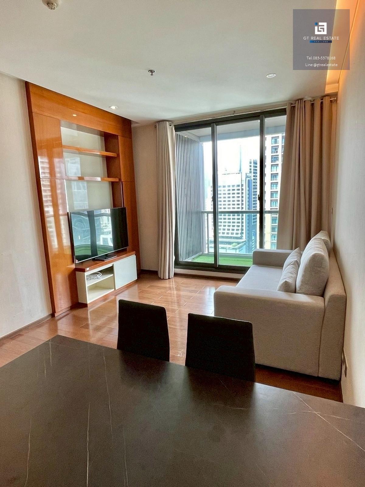 คอนโด The Address Sukhumvit 28 เดินทางสะดวก ใกล้รถไฟฟ้าบีทีเอส มีรถรับส่ง ห้องสวย เฟอร์นิเจอร์ครบ พร้อมอยู่!!