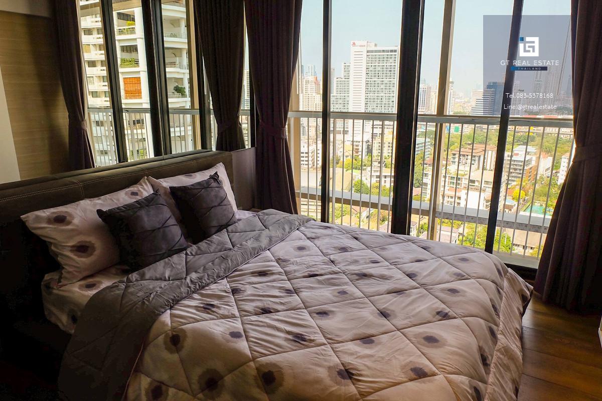 คอนโด Park 24 เดินทางสะดวก ใกล้รถไฟฟ้าบีทีเอส มีรถรับส่ง ห้องสวย เฟอร์นิเจอร์ครบ พร้อมอยู่!!