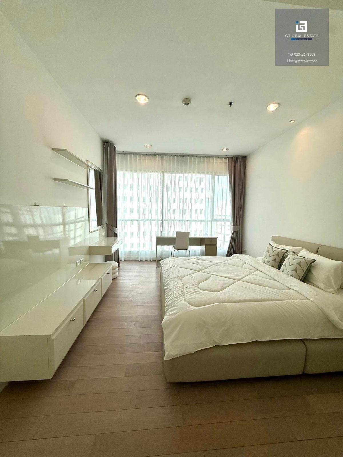 คอนโด The Address Chidlom เดินทางสะดวก ใกล้รถไฟฟ้าบีทีเอส มีรถรับส่ง ห้องแต่งสวย เฟอร์นิเจอร์ครบ พร้อมอยู่!!