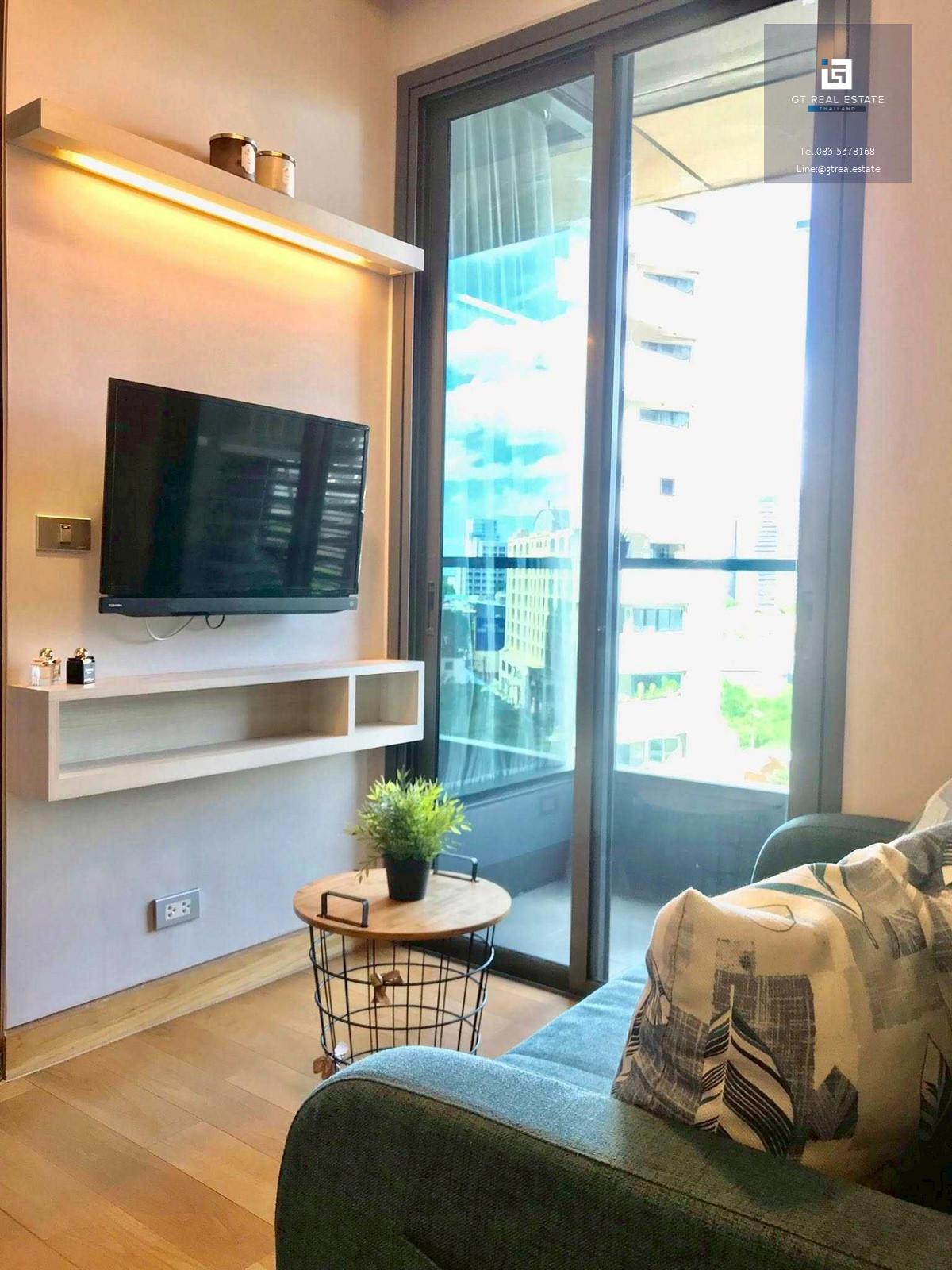 คอนโด The Lumpini 24 เดินทางสะดวก ใกล้รถไฟฟ้าบีทีเอส มีรถรับส่ง ห้องสวย เฟอร์นิเจอร์ครบ พร้อมขาย!!