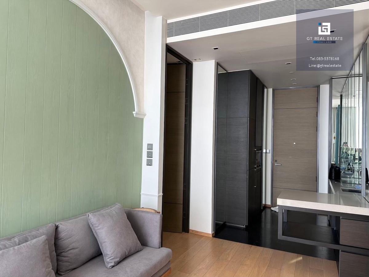 คอนโด 28 Chidlom เดินทางสะดวก ใกล้รถไฟฟ้าบีทีเอส มีรถรับส่ง ห้องสวย เฟอร์นิเจอร์ครบ พร้อมขาย!!