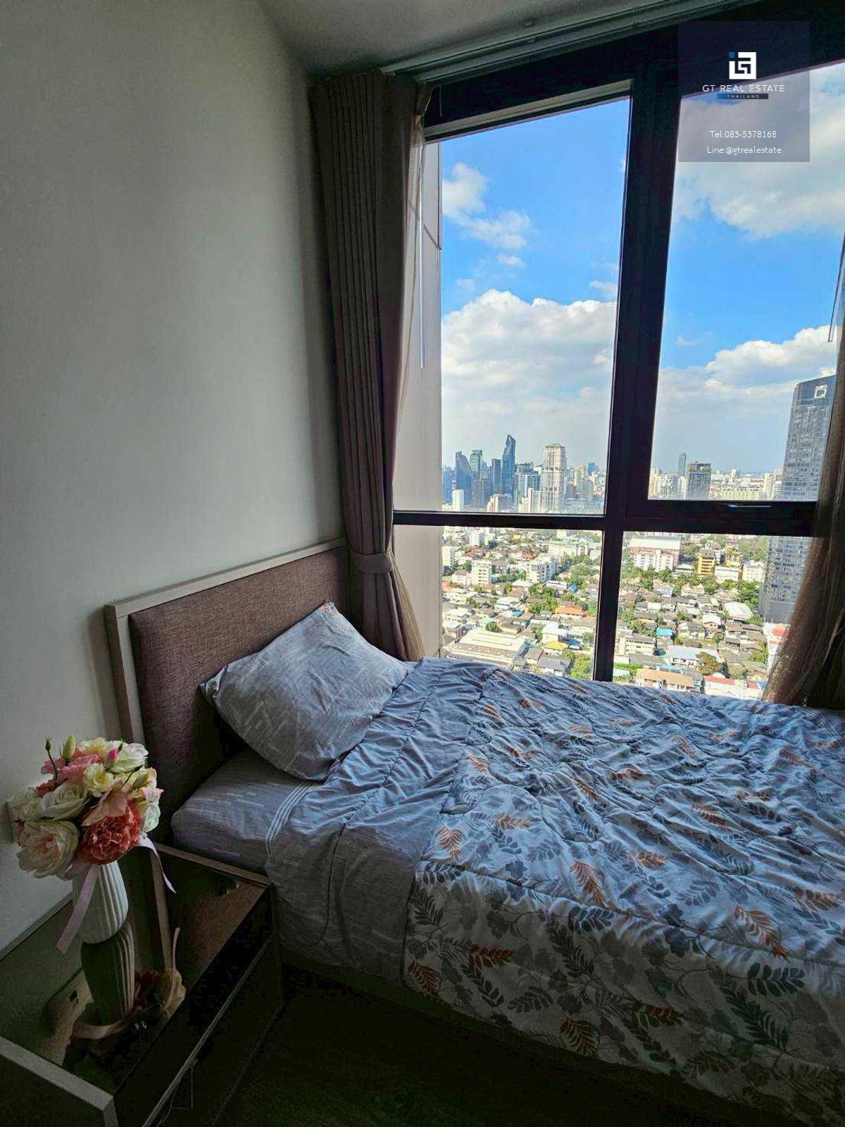 คอนโด Oka Haus Sukhumvit 36 เดินทางสะดวก มีรถรับส่ง ห้องสวย เฟอร์นิเจอร์ครบ พร้อมอยู่!!