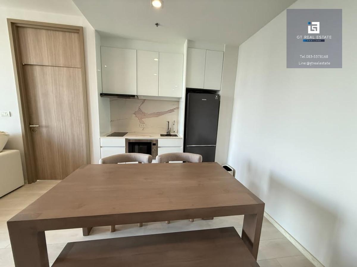 คอนโด Noble Ploenchit เดินทางสะดวก ใกล้รถไฟฟ้าบีทีเอส มีรถรับส่ง ห้องสวย เฟอร์นิเจอร์ครบ พร้อมอยู่!!