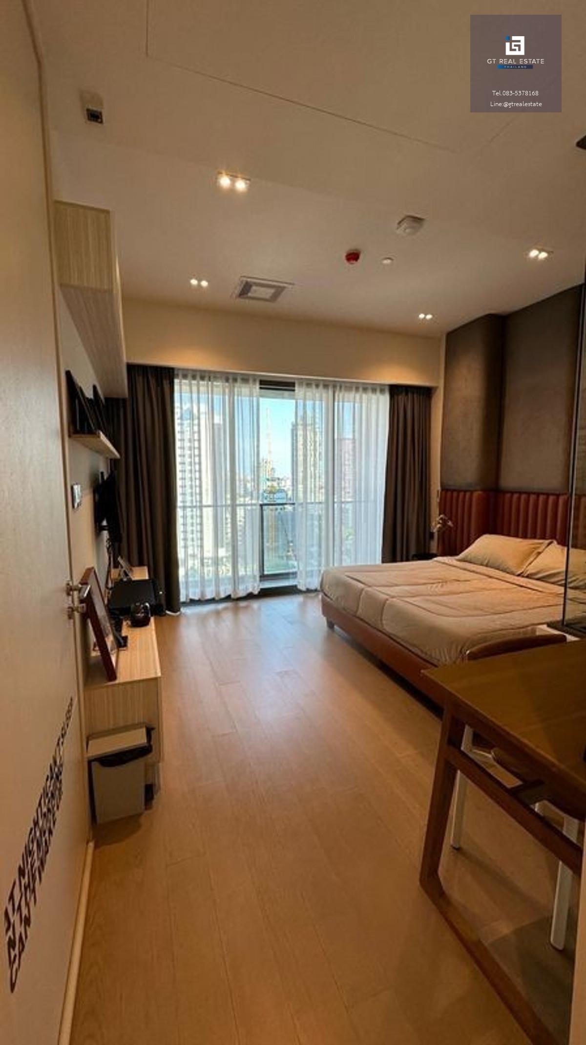 คอนโด The Strand Thonglor เดินทางสะดวก ใกล้รถไฟฟ้าบีทีเอส มีรถรับส่ง ห้องสวย เฟอร์นิเจอร์ครบ พร้อมอยู่!!