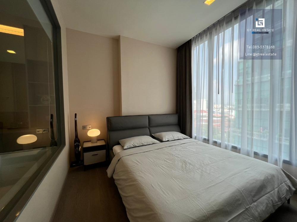 คอนโดให้เช่า Sindhorn Residence เฟอร์นิเจอร์ครบ พร้อมเข้าอยู่