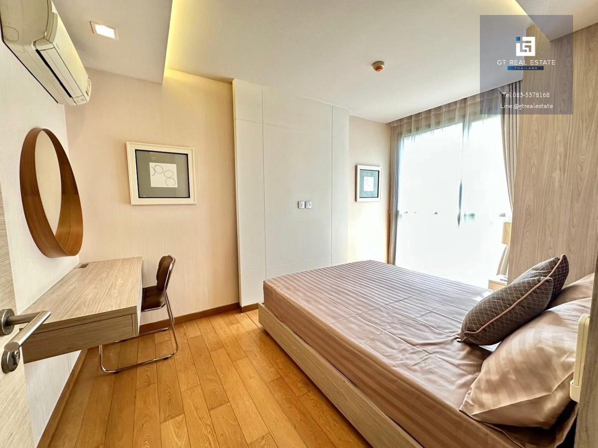 คอนโด Via Botani  Sukhumvit 47 เดินทางสะดวก ใกล้รถไฟฟ้าบีทีเอส มีรถรับส่ง ห้องสวย เฟอร์นิเจอร์ครบ พร้อมอยู่!!