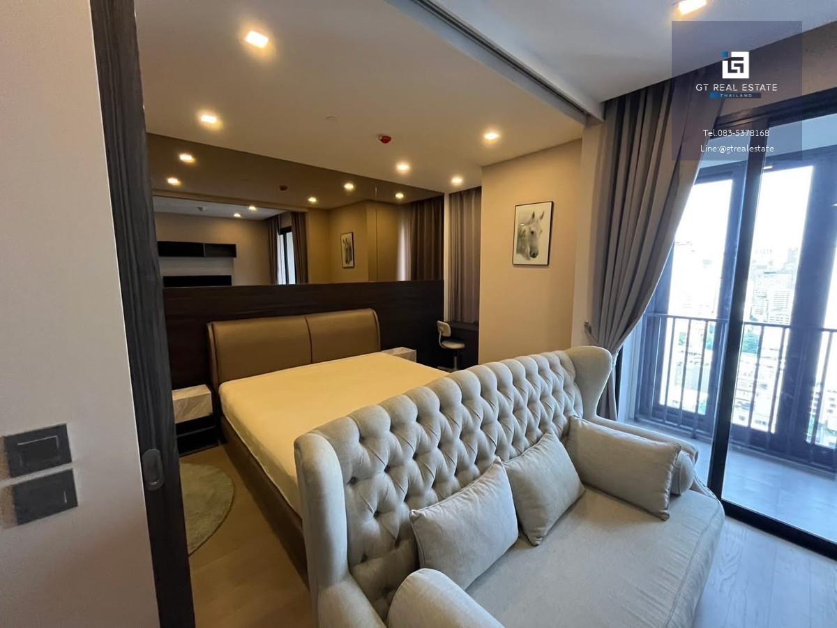 คอนโด Ashton Asoke เดินทางสะดวก ใกล้รถไฟฟ้าบีทีเอส มีรถรับส่ง ห้องสวย เฟอร์นิเจอร์ครบ พร้อมอยู่!!