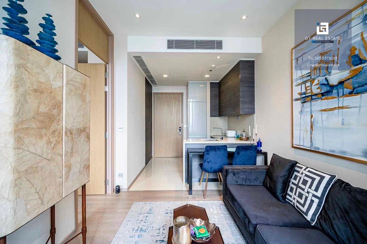 คอนโด The ESSE Asoke เดินทางสะดวก กล้รถไฟฟ้าบีทีเอส มีรถรับส่ง ห้องสวย เฟอร์นิเจอร์ครบ พร้อมอยู่!!