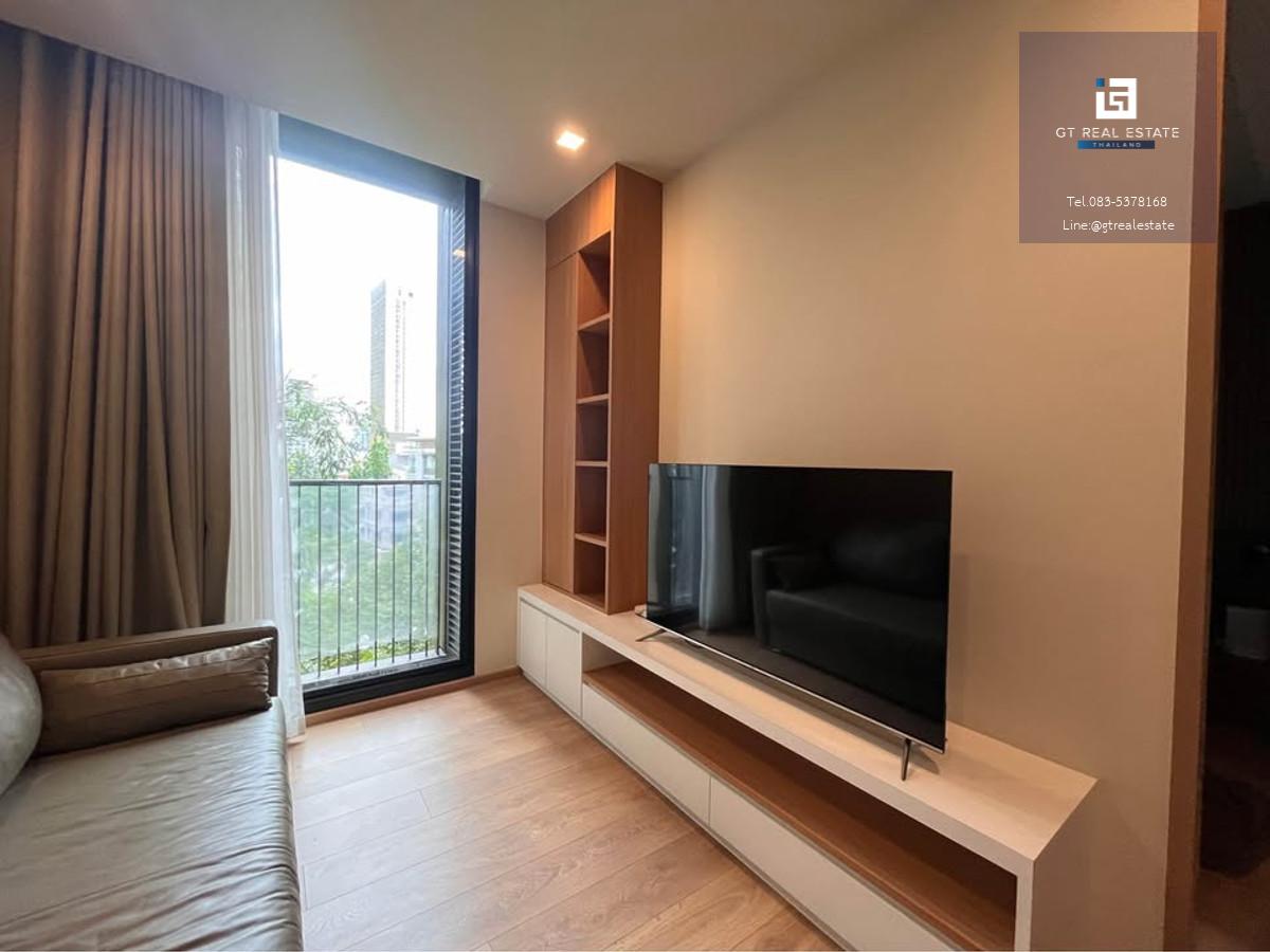 คอนโด Noble Around Sukhumvit 33 เดินทางสะดวก ใกล้รถไฟฟ้าบีทีเอส มีรถรับส่ง ห้องสวย เฟอร์นิเจอร์ครบ พร้อมขาย!!