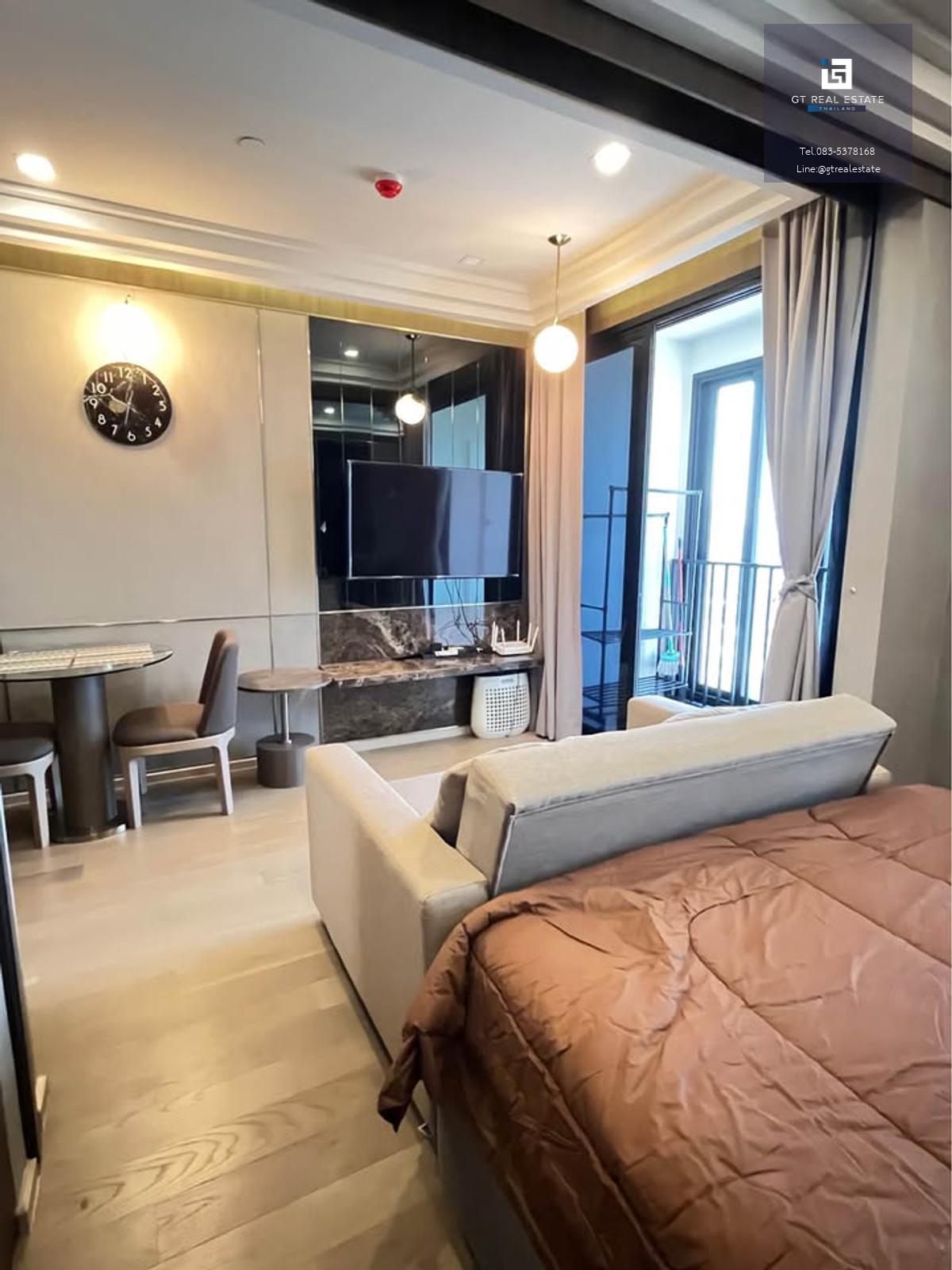 คอนโด Ashton Asoke เดินทางสะดวก ใกล้รถไฟฟ้าบีทีเอส มีรถรับส่ง ห้องสวย เฟอร์นิเจอร์ครบ พร้อมอยู่!!