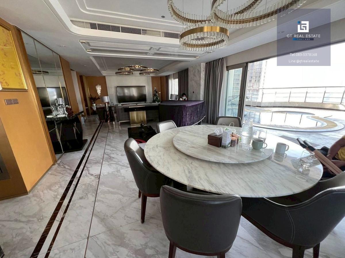 คอนโด Le Raffine Sukhumvit 24 เดินทางสะดวก ใกล้รถไฟฟ้าบีทีเอส มีรถรับส่ง ห้องกว้าง สวย เฟอร์นิเจอร์ครบ พร้อมขาย!!