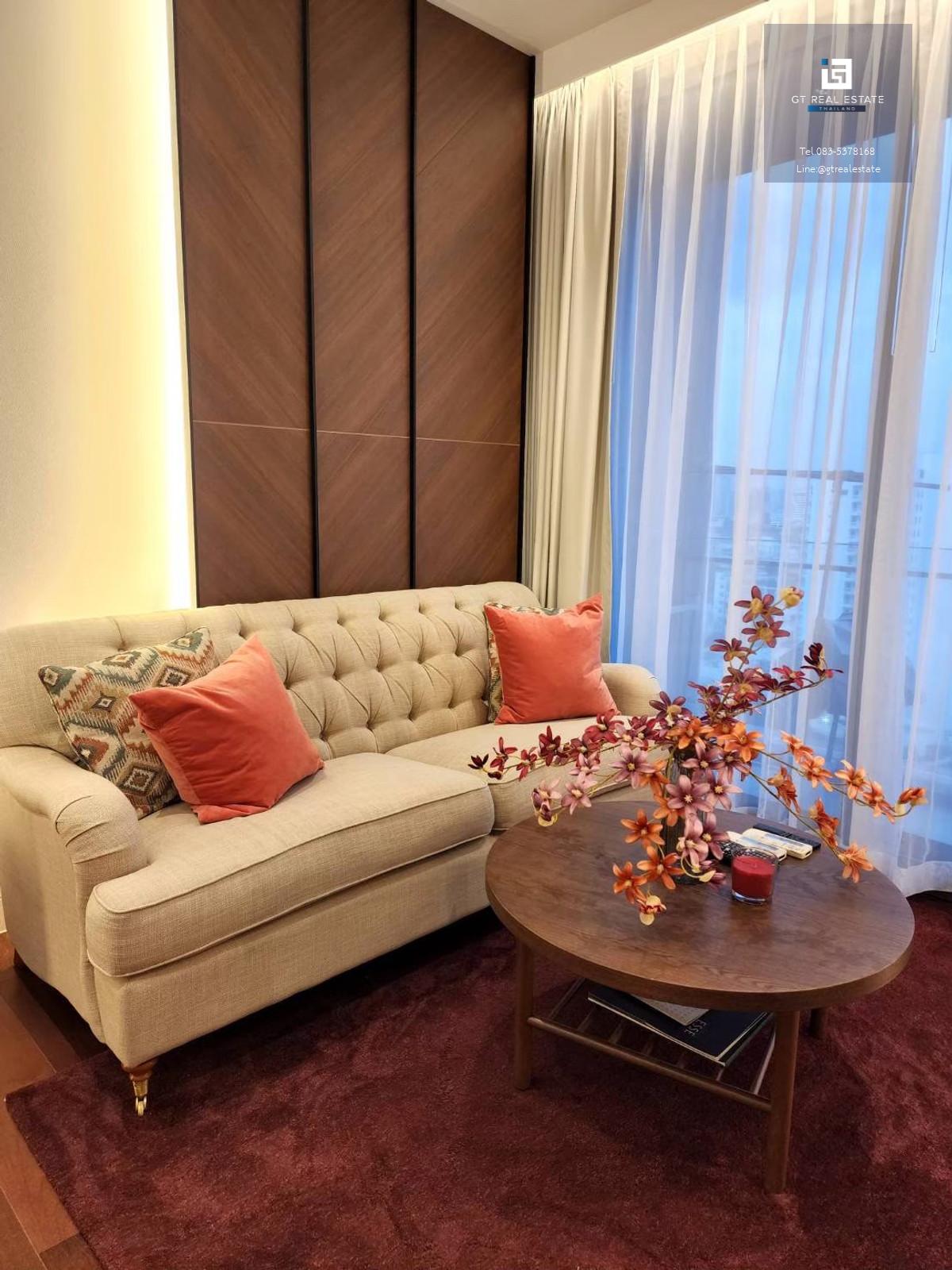 คอนโดหรูที่ Khun By Yoo เดินทางสะดวก ใกล้รถไฟฟ้าบีทีเอส มีรถรับส่ง ห้องแต่งสวย เฟอร์นิเจอร์ครบ พร้อมเข้าอยู่!!