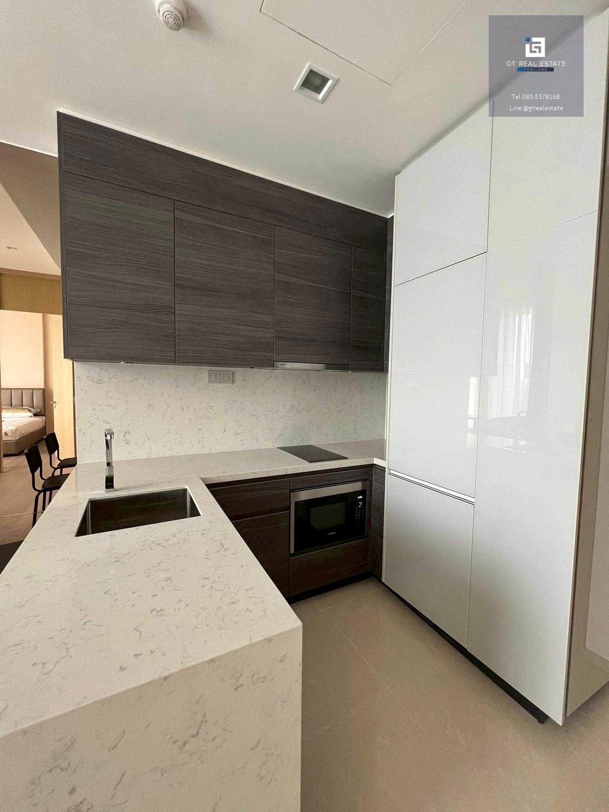 ✨ GT15958 |  คอนโด The Esse Asoke เดินทางสะดวก ใกล้รถไฟฟ้าบีทีเอส เฟอร์นิเจอร์ครบ พร้อมอยู่ทันที