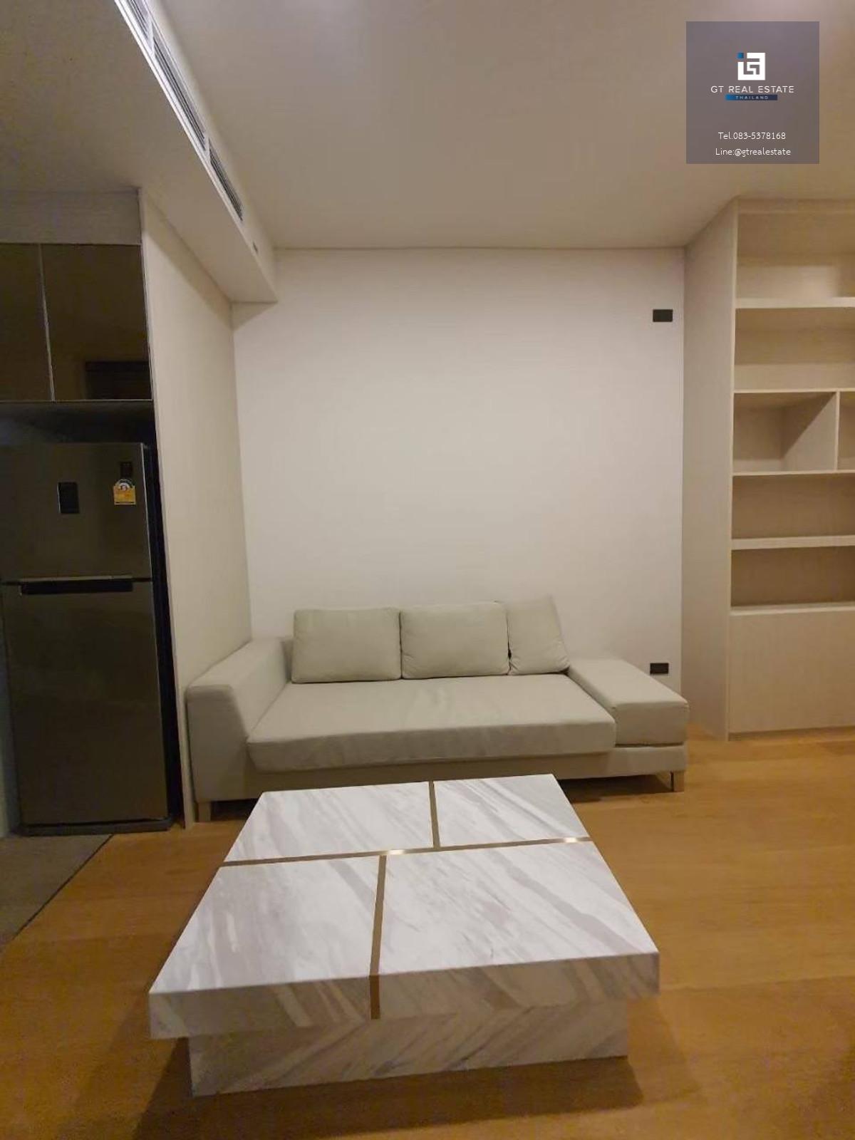 คอนโด Siamese Executive 42 เดินทางสะดวก ใกล้รถไฟฟ้าบีทีเอส มีรถรับส่ง เฟอร์นิเจอร์ครบ พร้อมอยู่